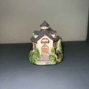 Charming Gray and Green Tearoom Figurine